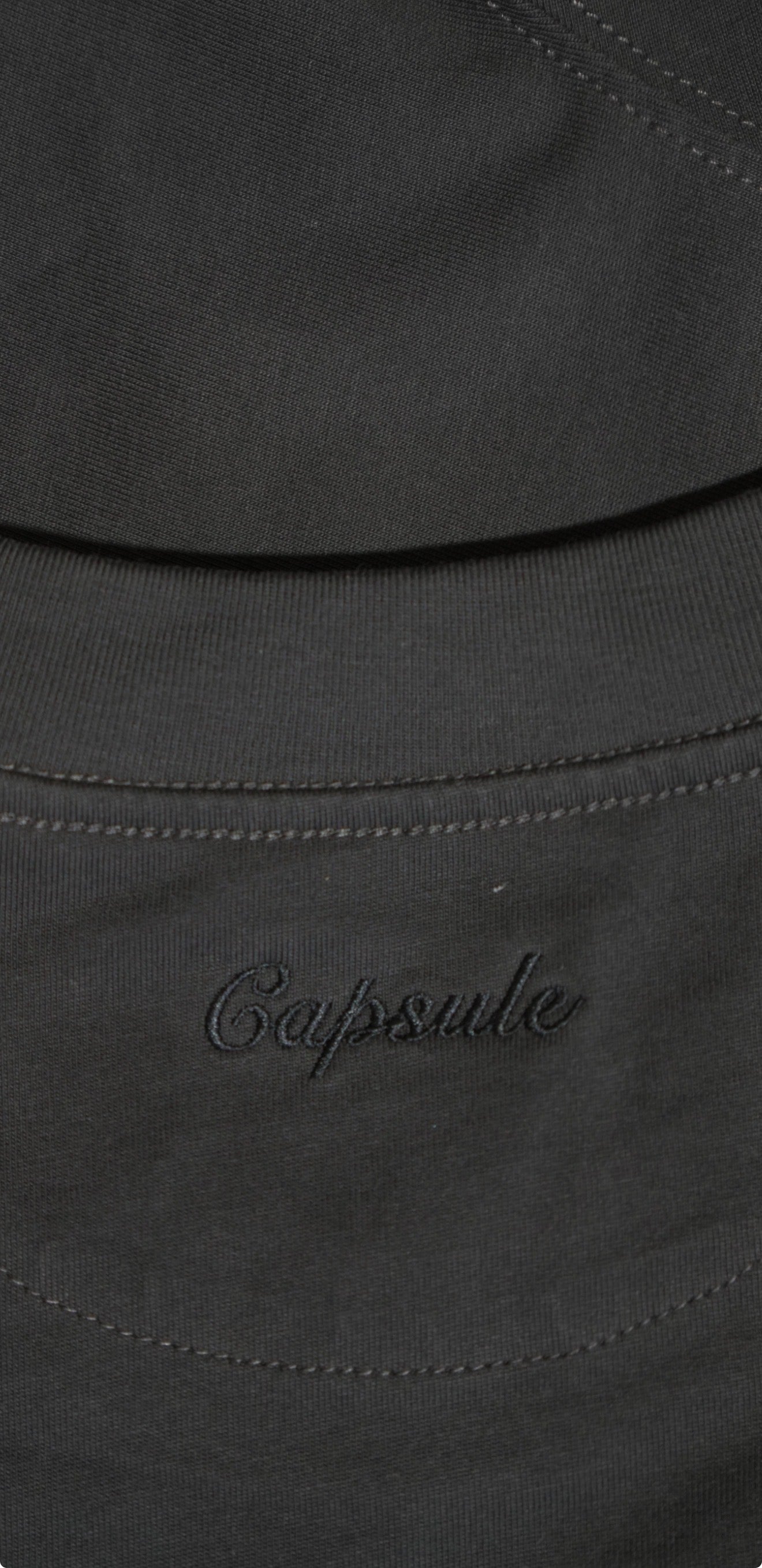 Capsule T